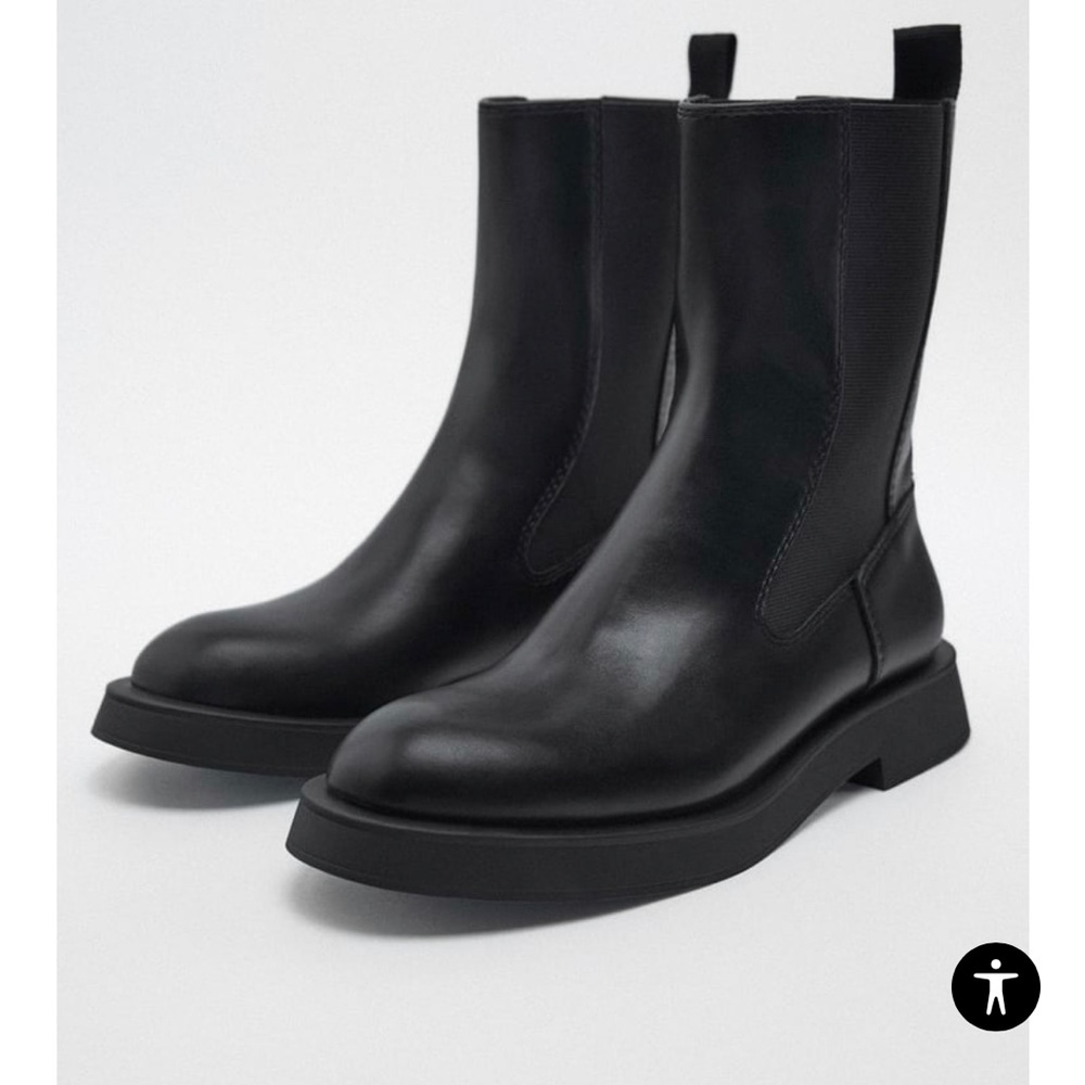 NWT ZARA FLAT CHELSEA ANKLE BOOTS